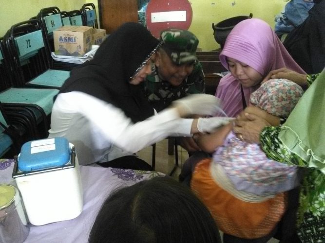 PELAKSANAAN OUTBREAK RESPONSE IMMUNIZATION (ORI) DIFTERI TAHAP II DI POSYANDU WILAYAH KEC. TAMAN