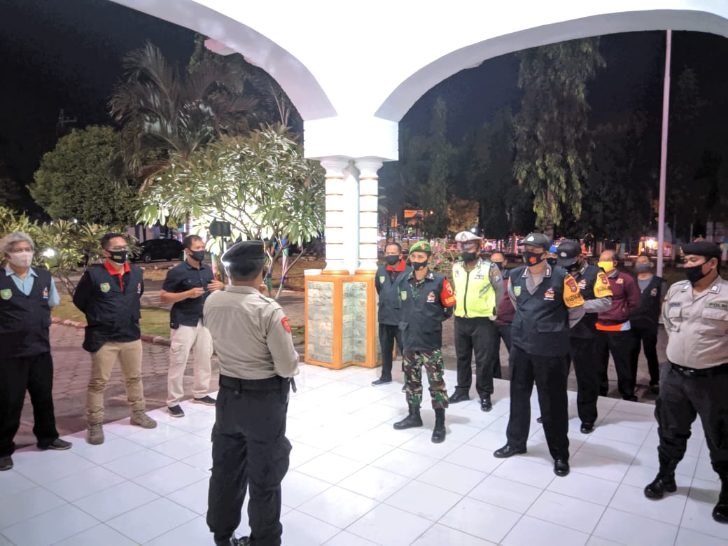 APEL GIAT OPS PENERAPAN DISIPLIN DAN PENEGAKAN HUKUM PROTOKOL KESEHATAN DI WILAYAH KELURAHAN KEJURON